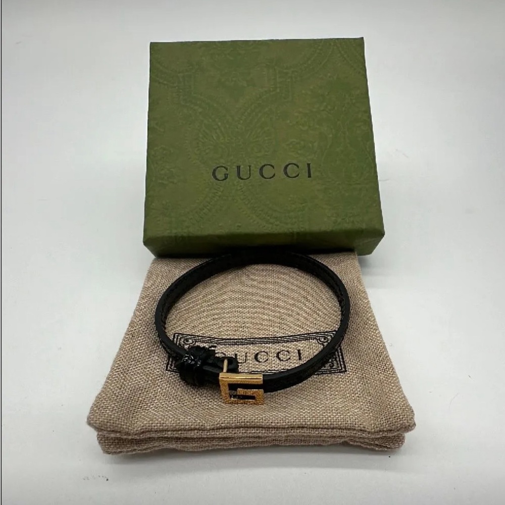 Gucci patent leather bracelet